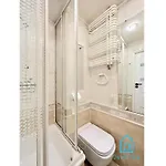 Honey Apartment- Cozy Retreat, 10 Minutes To Old Town דירה גדנסק